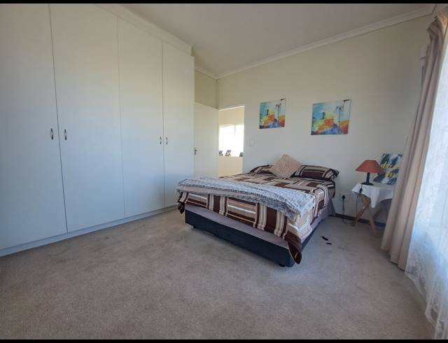 3 BEDROOM FREEHOLD FOR SALE IN MYBURGH PARK